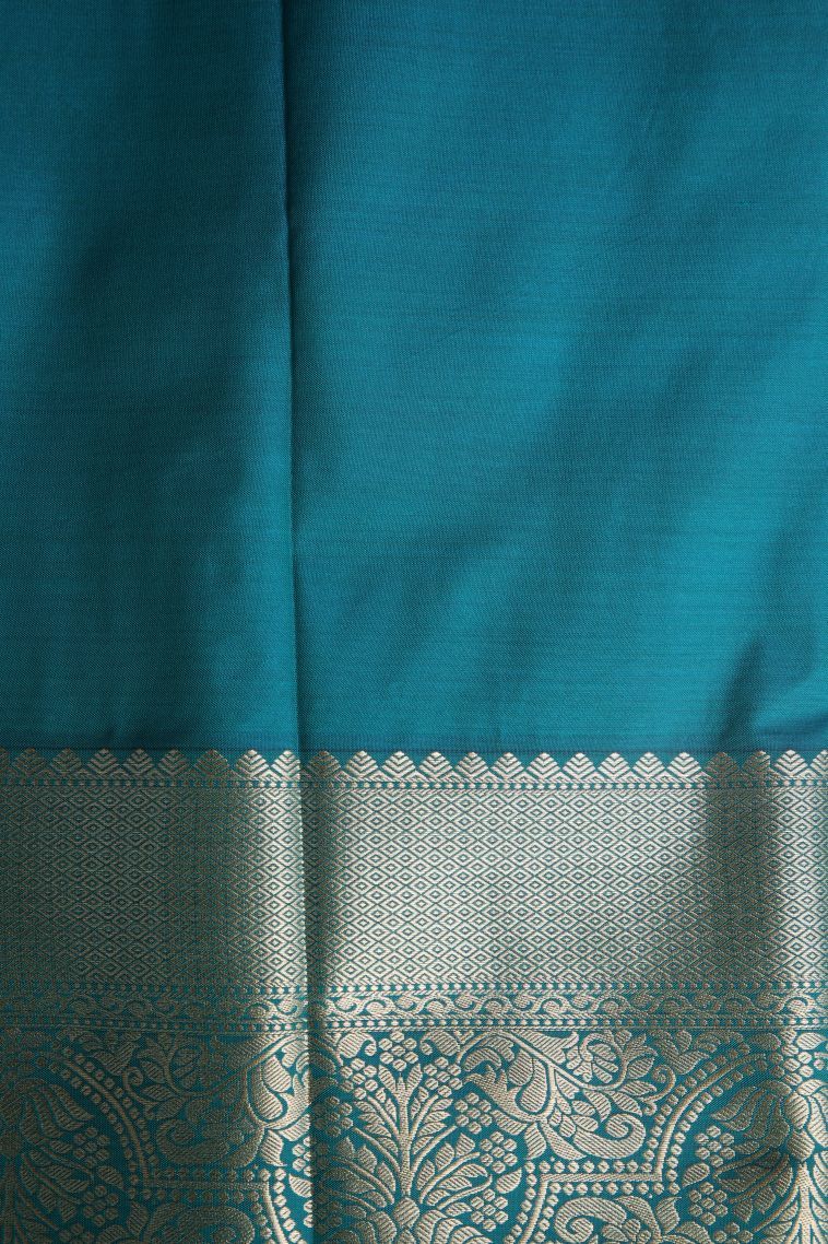 Hot Pink Visiri Madippu Silk Sarees with Silver Zari Floral Patterns view 3