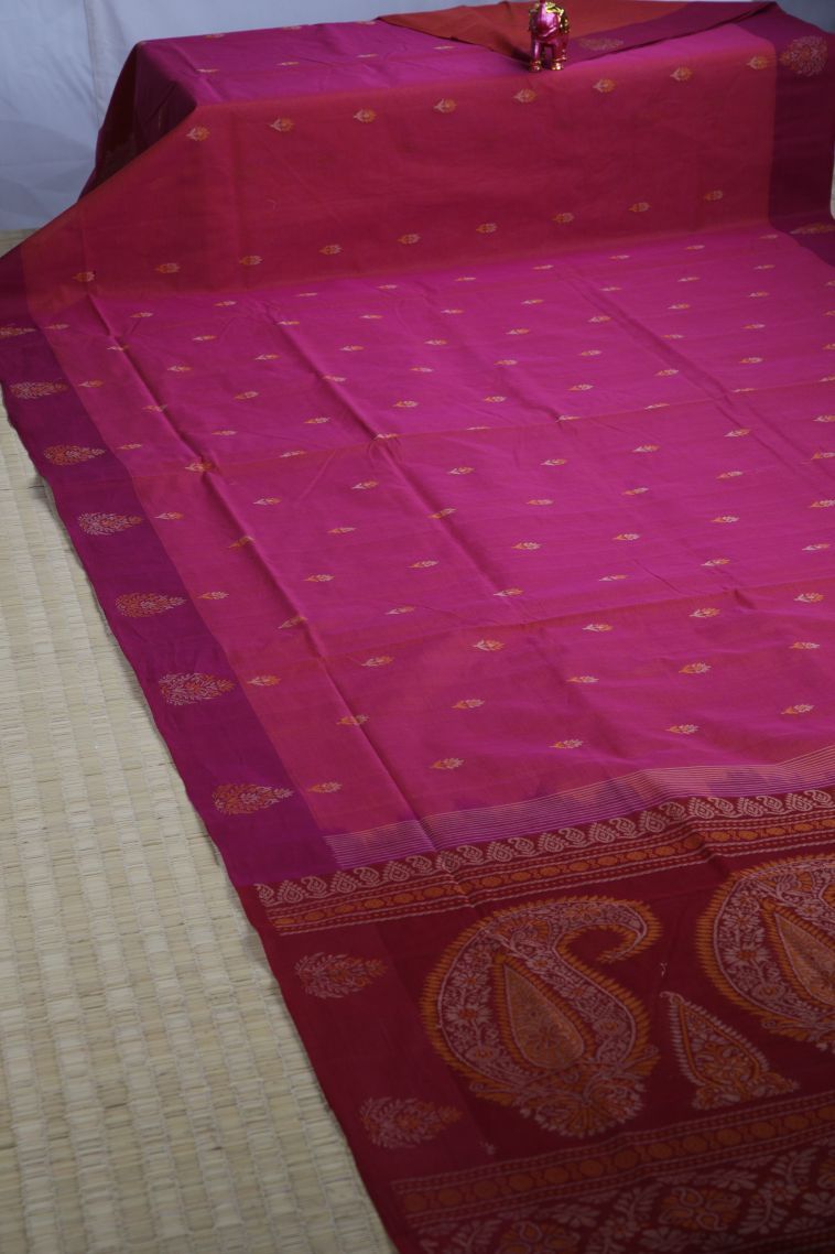 Fuscia Pink Pure Handloom Kovai Cotton with Without Zari Zari Floral Patterns view 2