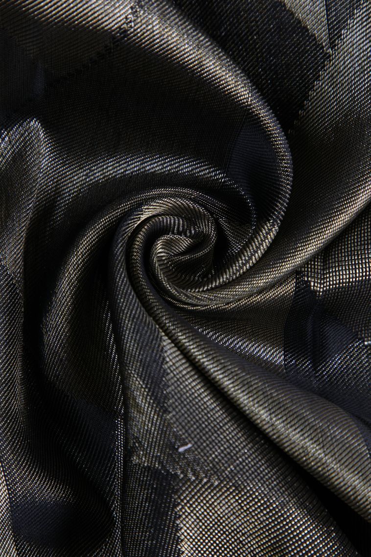 Eel Black Kanchipuram Silk Sarees with Gold Zari Geometric Shapes view 4