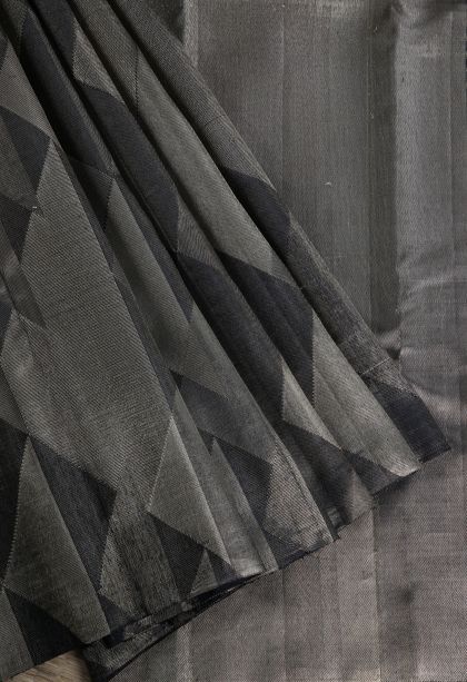 Eel Black Kanchipuram Silk Sarees with Gold Zari Geometric Shapes