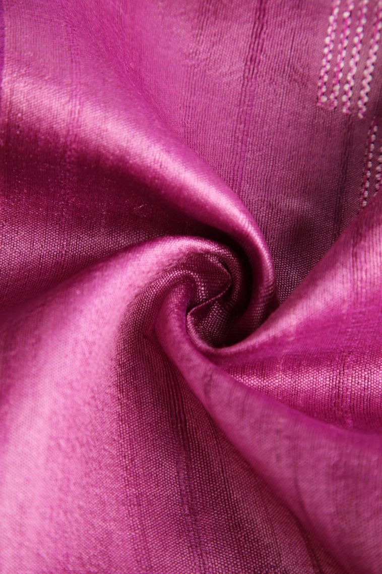 Magenta Purple Jute Sarees with Without Zari Zari Geometric Shapes view 4