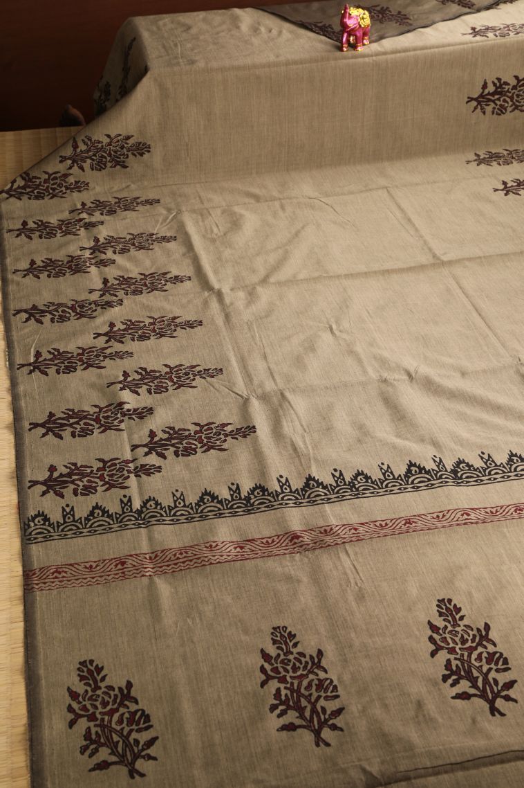 Gray Black Poly Cotton Sarees with Without Zari Zari Plain view 2