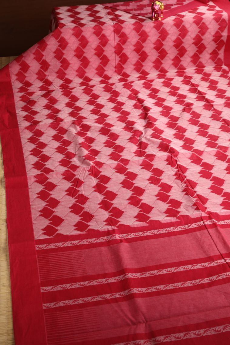 Rose  Red Kovai Cotton Sarees with Without Zari Zari Geometric Shapes view 2