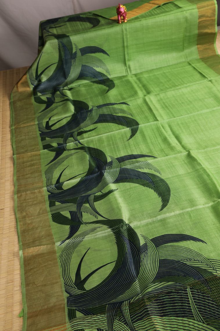 Fern Green Tussar Saree with Gold Zari Geometric Shapes view 2