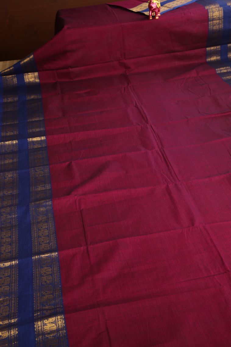 Magenta Purple Chettinad Cotton Sarees with Gold Zari Plain view 2