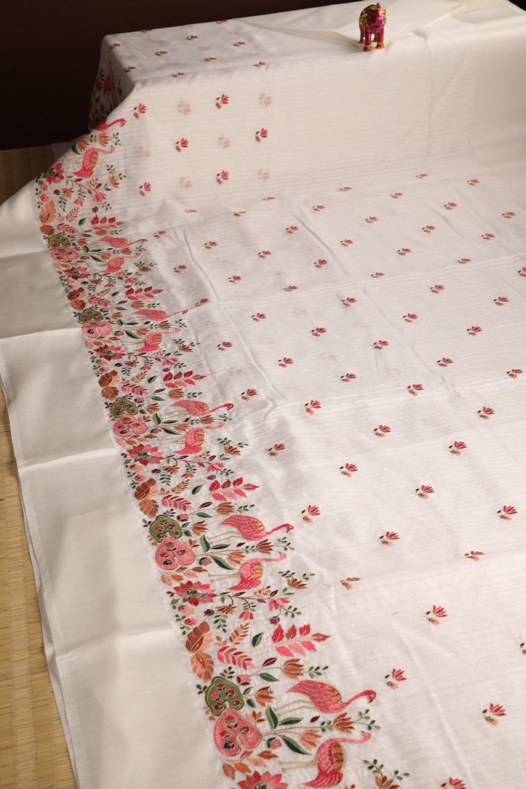 Cotton White Jute Sarees with Without Zari Zari Floral Puttas view 2