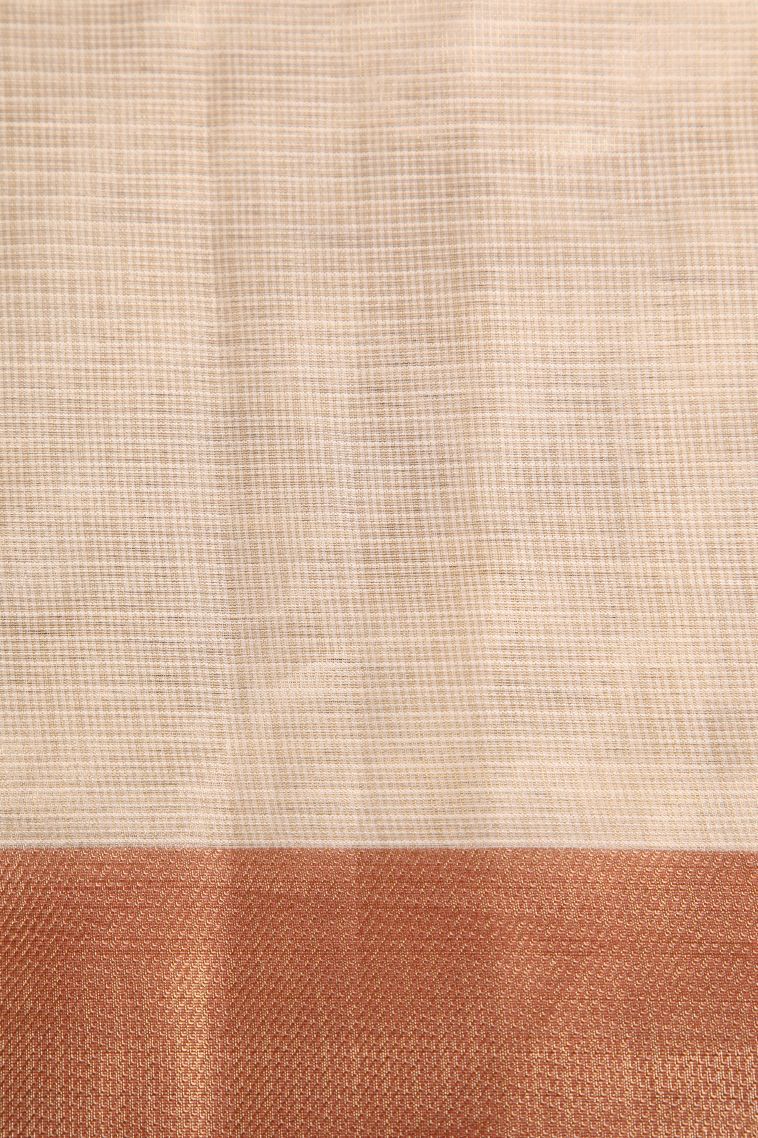 Alabaster White Tissue Silk Sarees with Gold Zari Embroidary view 3