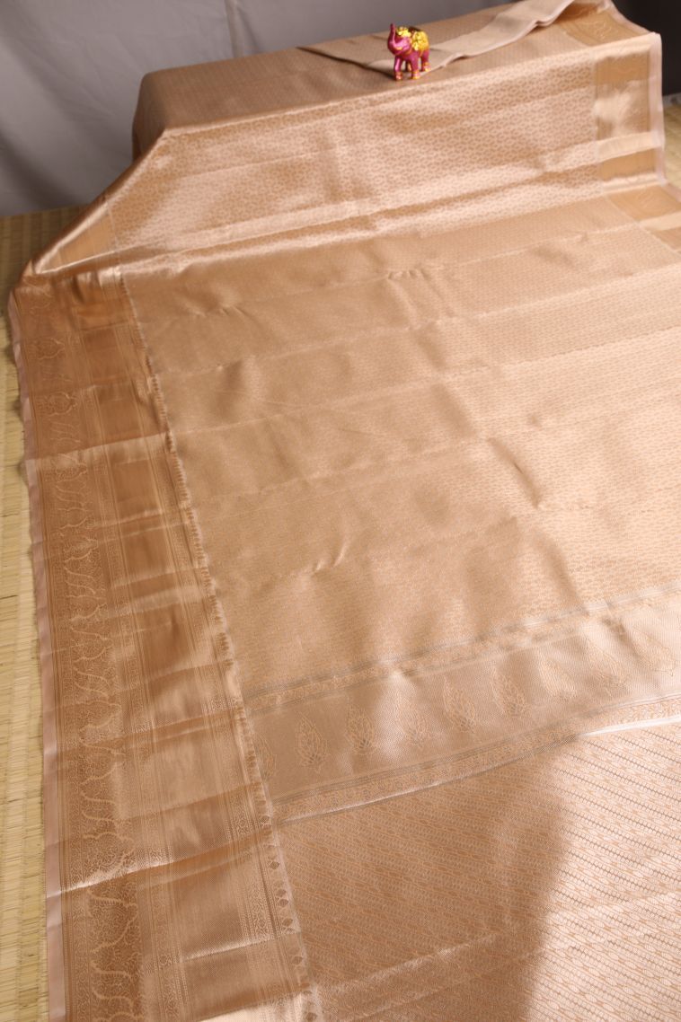 Vanilla Custard Yellow Tissue Silk Sarees with Gold Zari Floral Patterns view 2