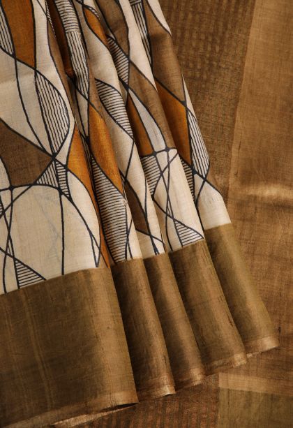 Peanut Brown Tussar Saree with Gold Zari Geometric Shapes