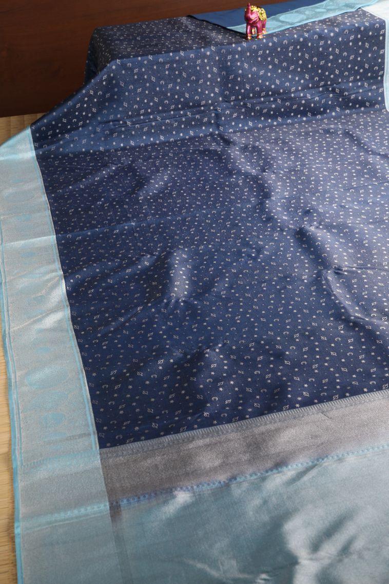Berry Blue Kanchipuram Silk Sarees with Silver Zari Stars And Moon Jupiter view 2