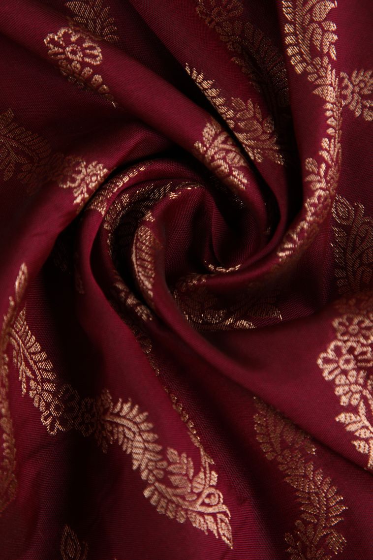 Bindi Red Apoorva Silk Sarees with Gold Zari Kodi Pattern view 4