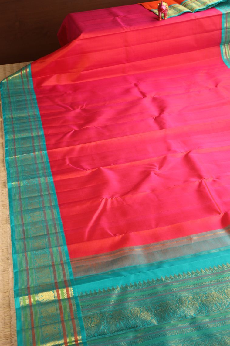 Hot Pink Kanchipuram Silk Sarees with Gold Zari Plain view 2